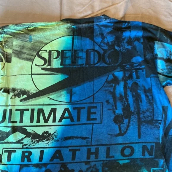 Speedo Tee (large) - Picture 4 of 4